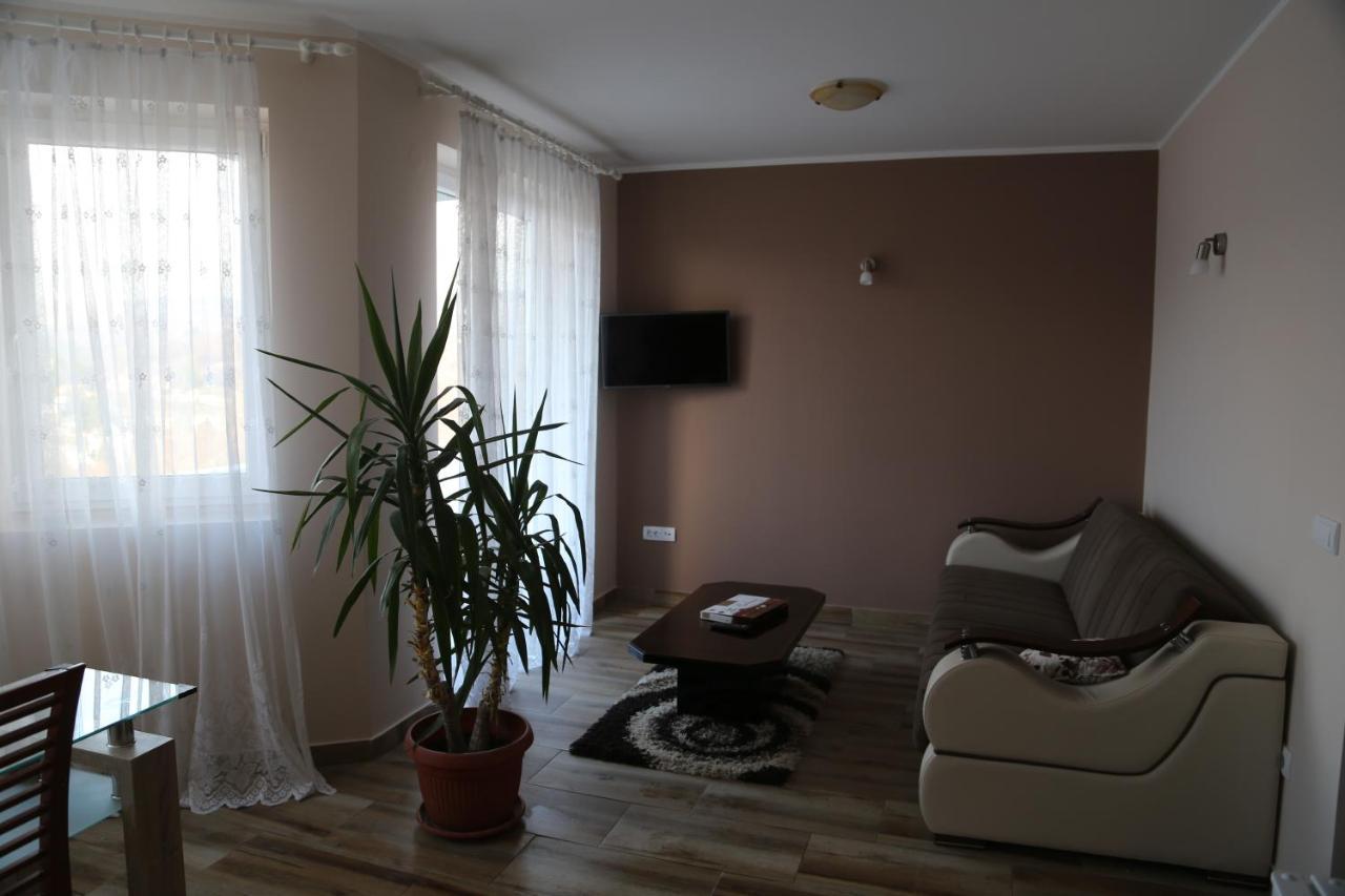 Fruskogorska Idila Apartmani Vrdnik Zewnętrze zdjęcie